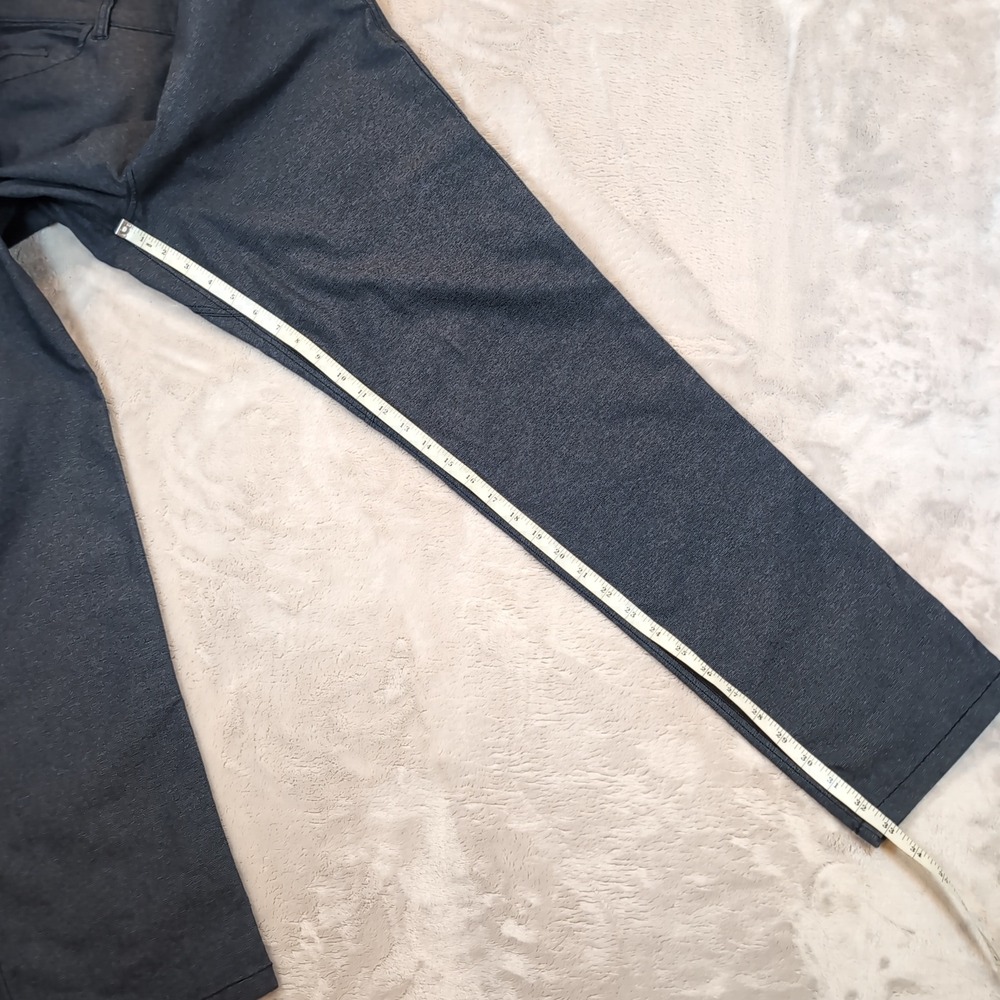 Lululemon ABC Pant Classic Mens Size 36x33 Gray Tech Canvas Straight Five Pocket - Picture 8 of 10